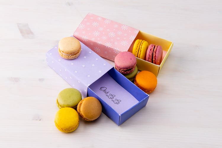 Macaron box dessert box packaging diy printable from Mandy's Party Printables
